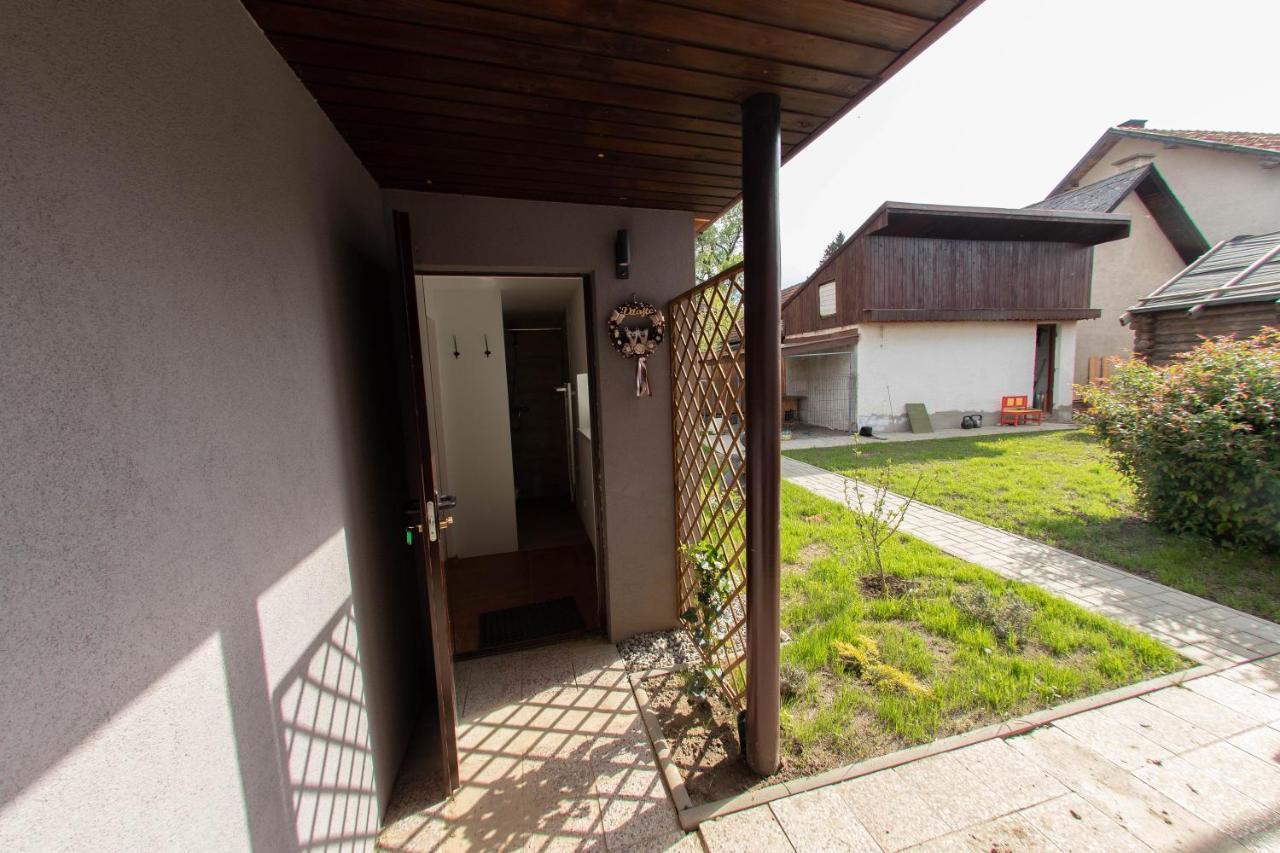 Appartamento Privat Vcelka Liptovský Mikuláš Esterno foto